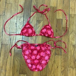 Floral pink and red bikini. High on legs. Med